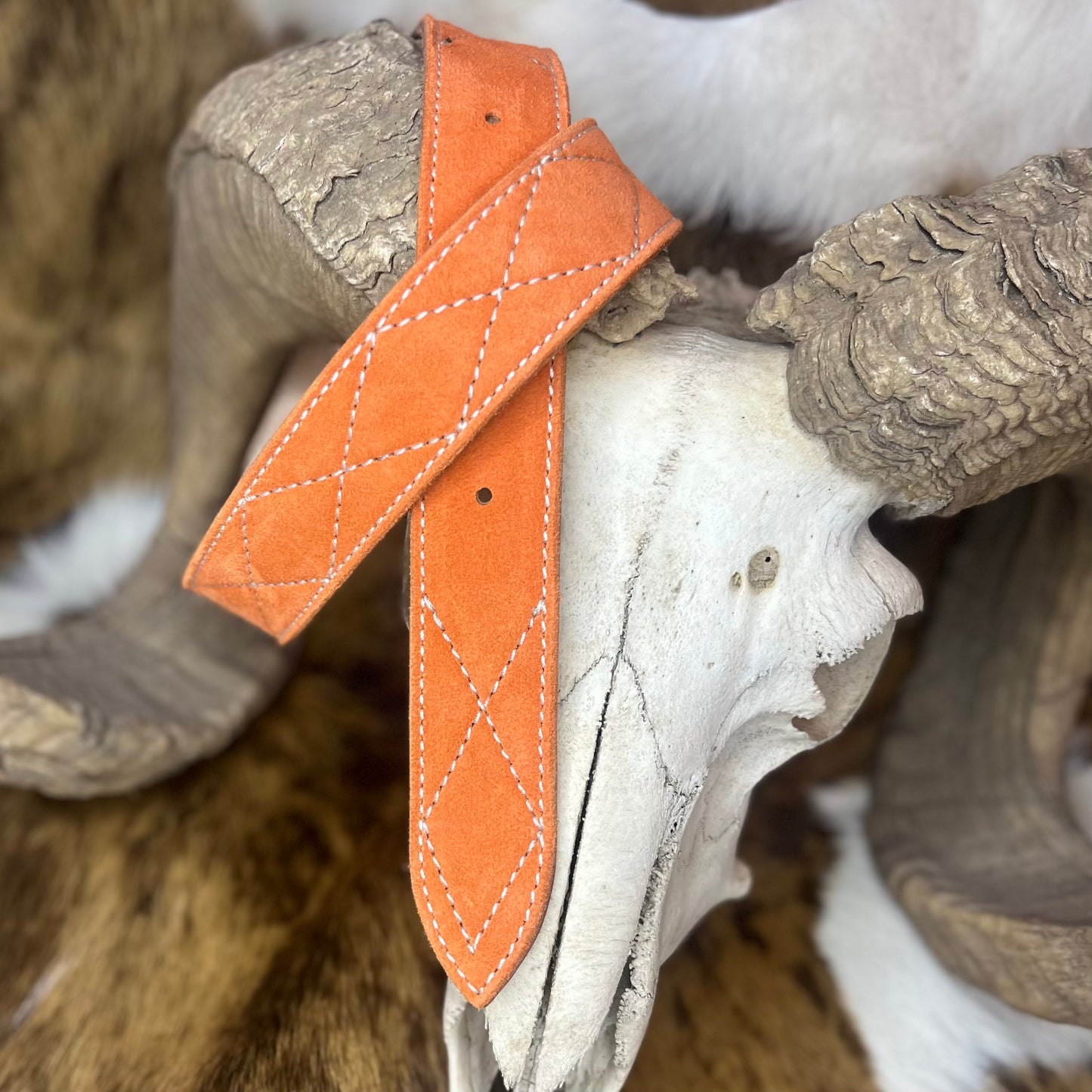 SUNSET- DIAMOND STITCH BELT