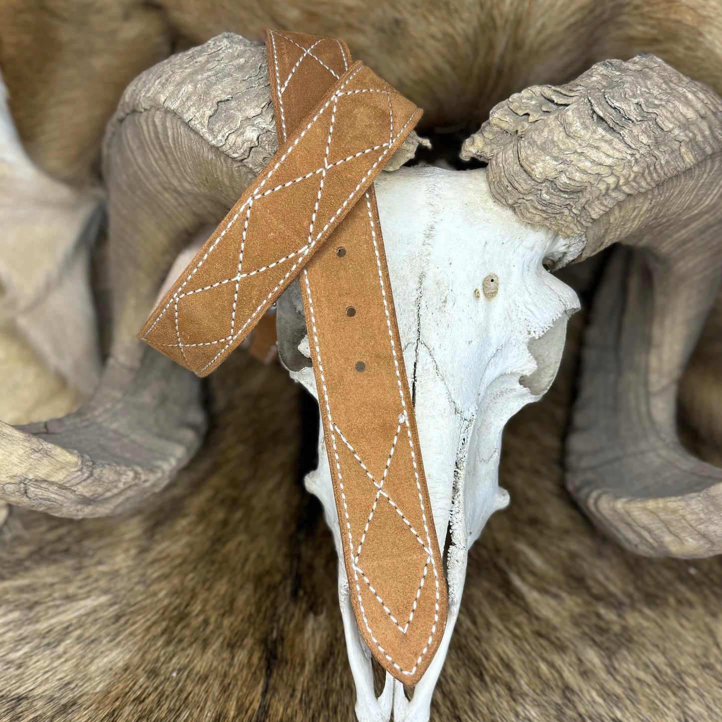 DESERT TAN - DIAMOND STITCH