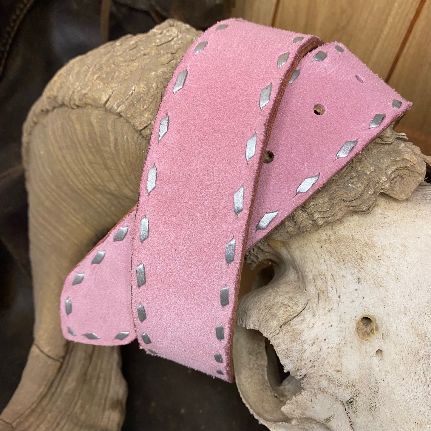 CACTUS BLOSSOM - SILVER BUCKSTITCH BELT