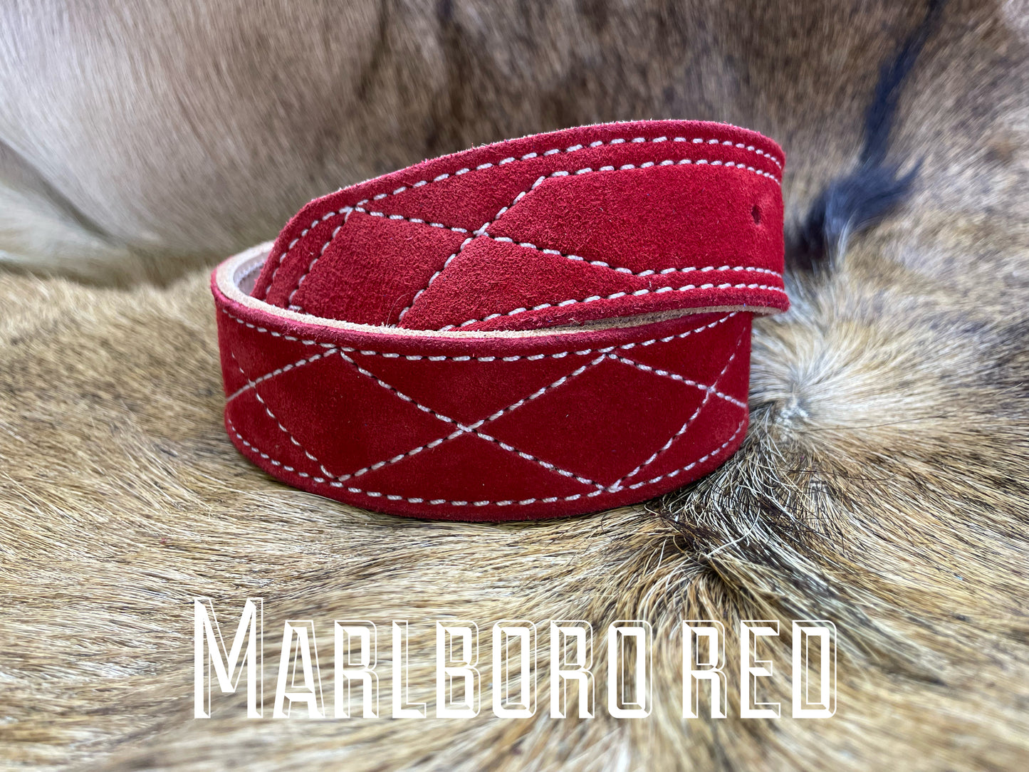 MARLBORO RED - DIAMOND STITCH